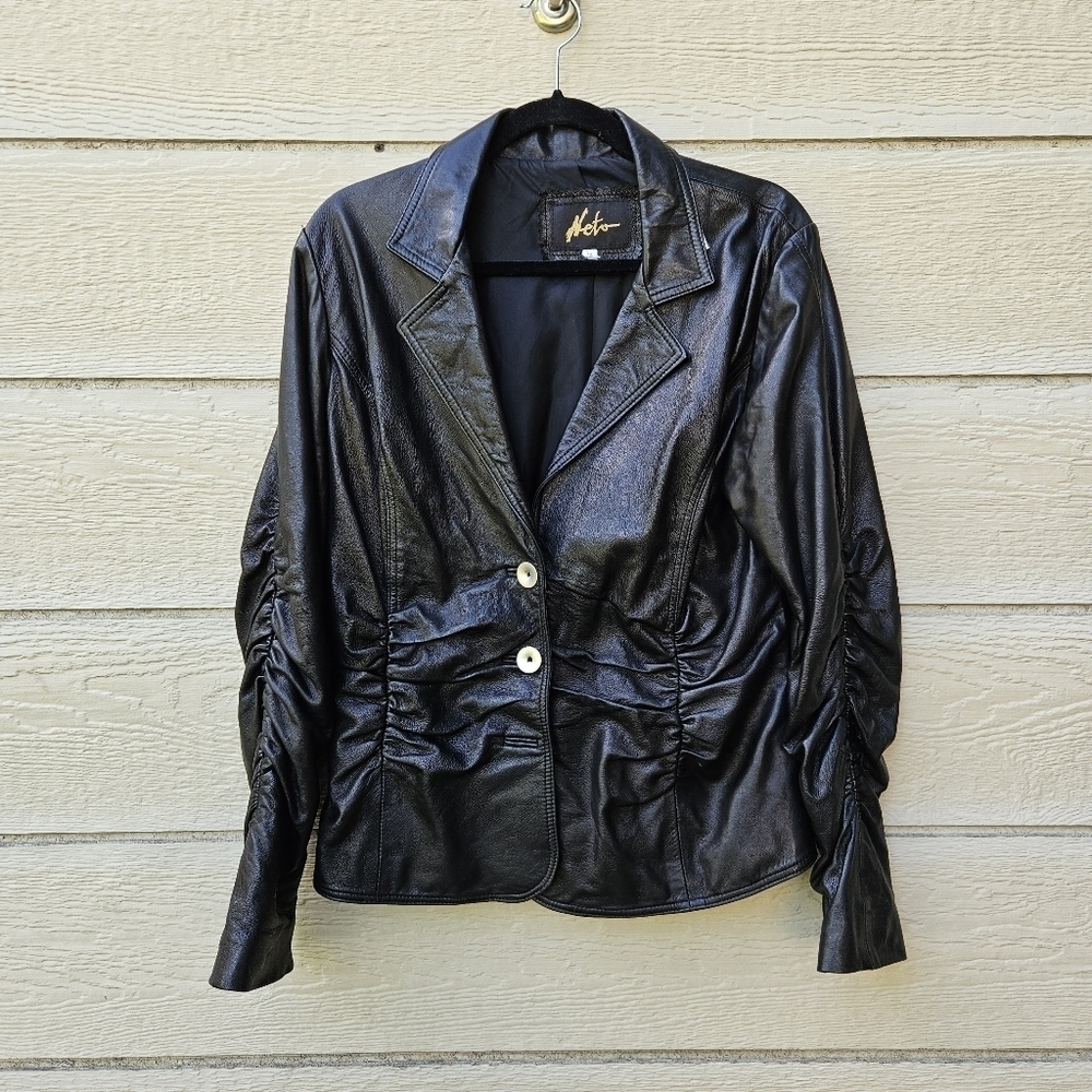 vintage Neto black ruched leather jacket size 12 MISSING BUTTON